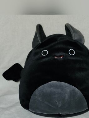 Squishmallows EMILY Bat Make-up Bag - Black and Gray Cute Bat Design NWOT
